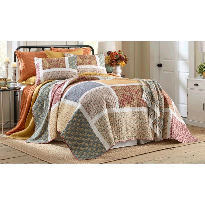 Sunfield Oversized Quilt, , large