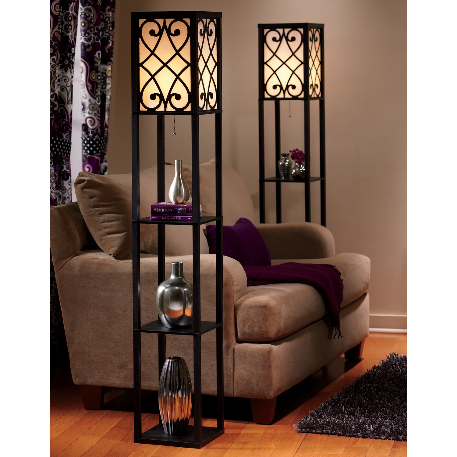 Floor lamp outlet with shelves