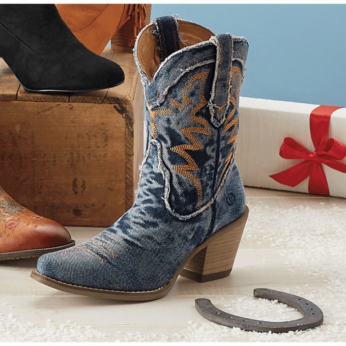 Dingo Y all Need Dolly Boot Country Door