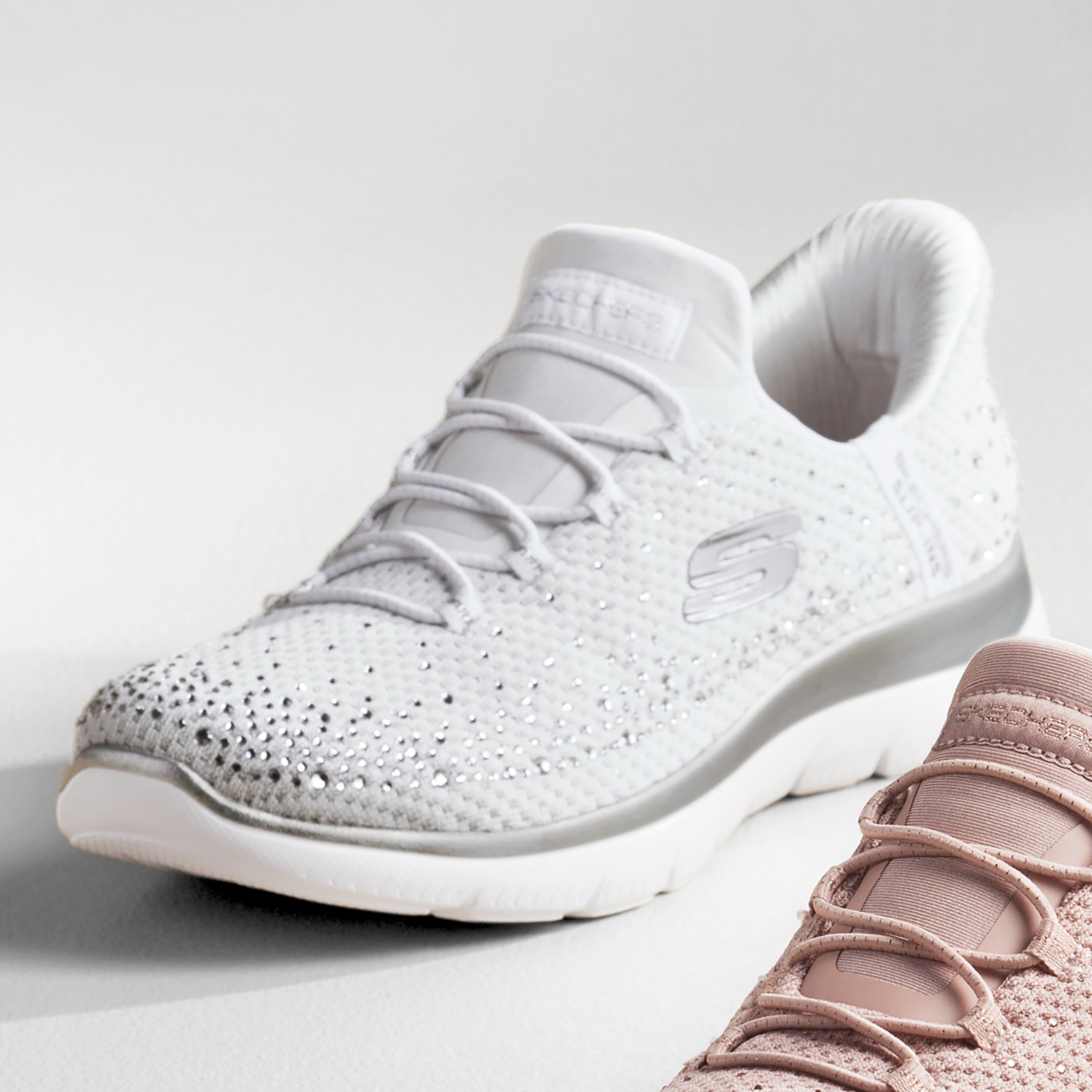 【未使用品】SKECHERS Slip-ins COOLED アイボリー25cm Skechers Slip-ins: Glide-Step - Peak