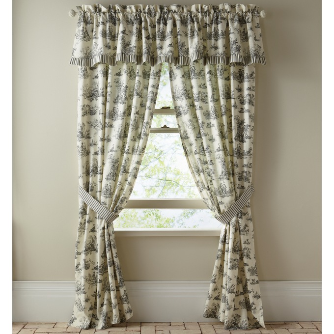 Toile Quilt Shams And Window Treatments Country Door