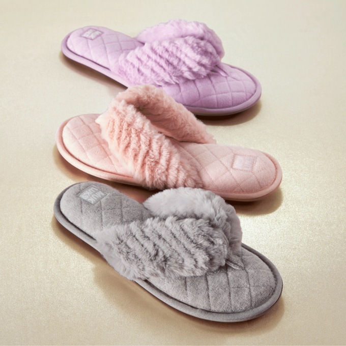 MUK LUKS Women’s Maren Chevron Slipper, , large