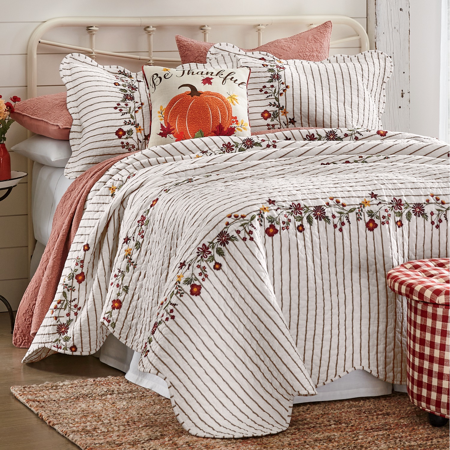 Norah Oversized Quilt Country Door
