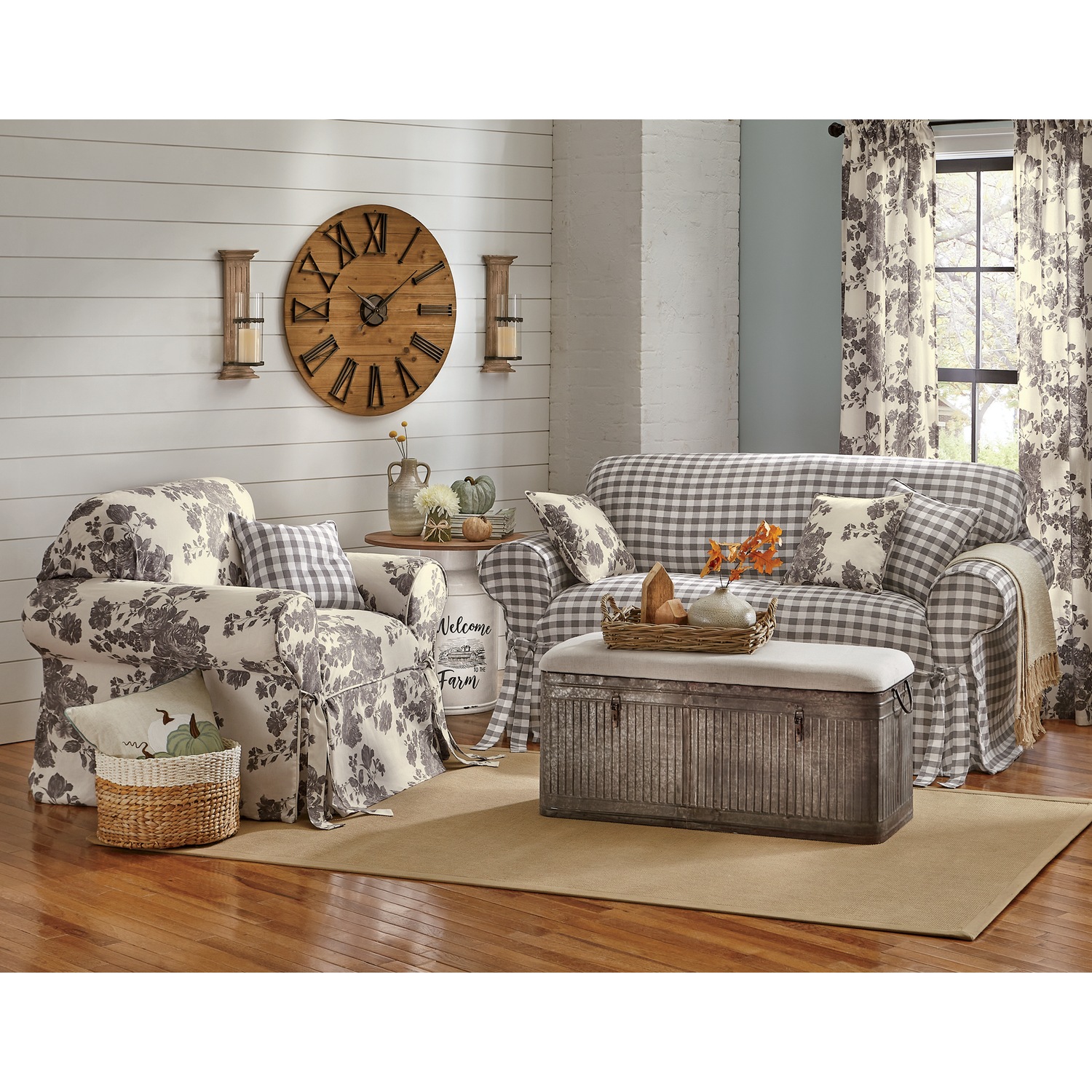 Galvanized metal farmhouse bench 2025