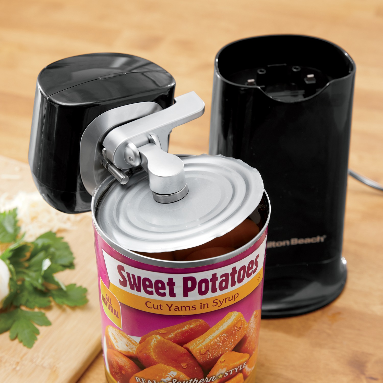 Hamilton Beach Flexcut Cordless Can Opener Country Door