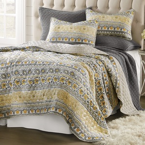 Cassie Quilt , , large