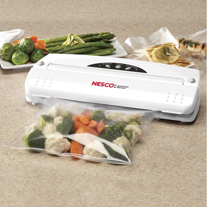 Nesco Airtight Vacuum Sealer and Bags, , large
