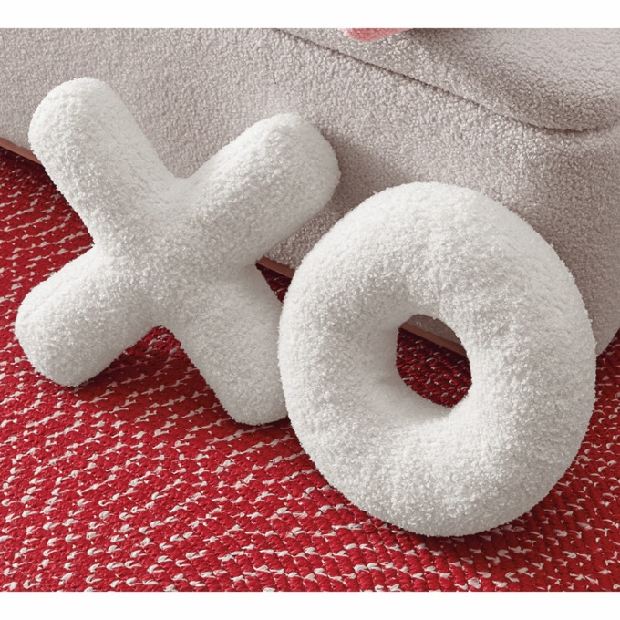 Set of 2 Valentine Pillows, , large