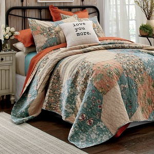 Ondyna Oversized Quilt, , large