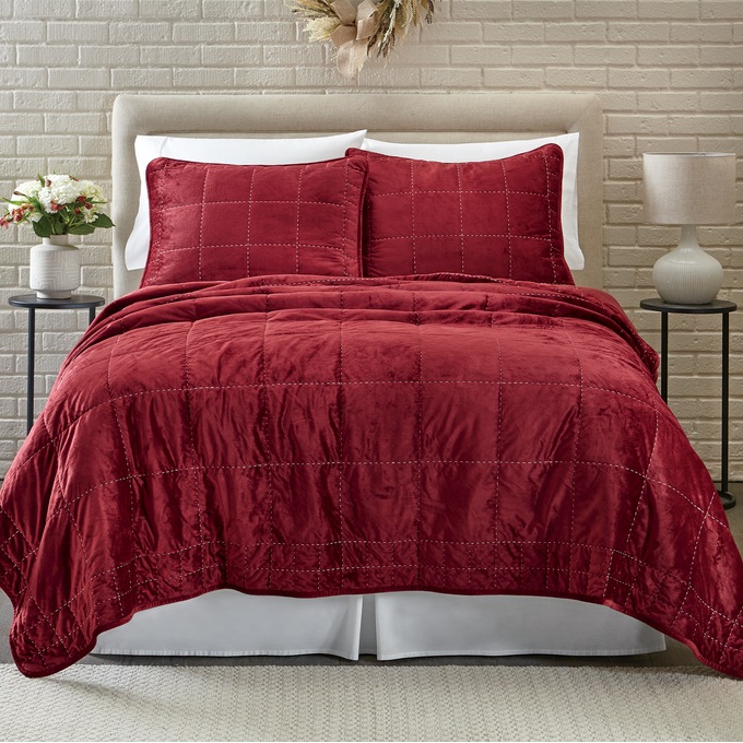Piper Oversized Velvet Quilt, , large