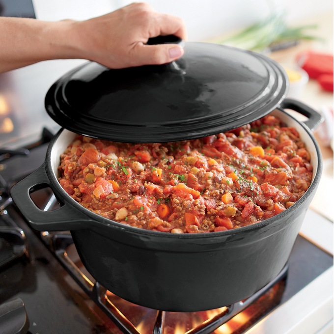 7-Qt. Dutch Oven with Lid, Cast Iron, Black