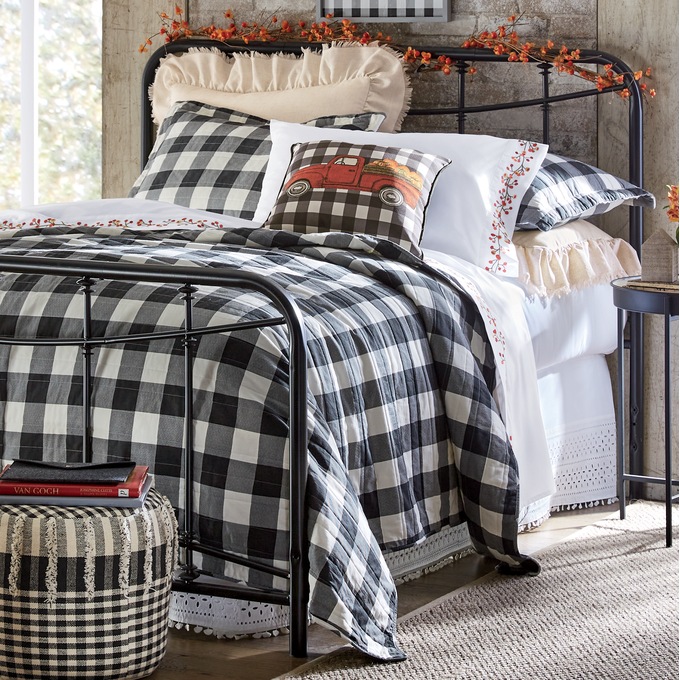 Buffalo Check Oversized Quilt, , large
