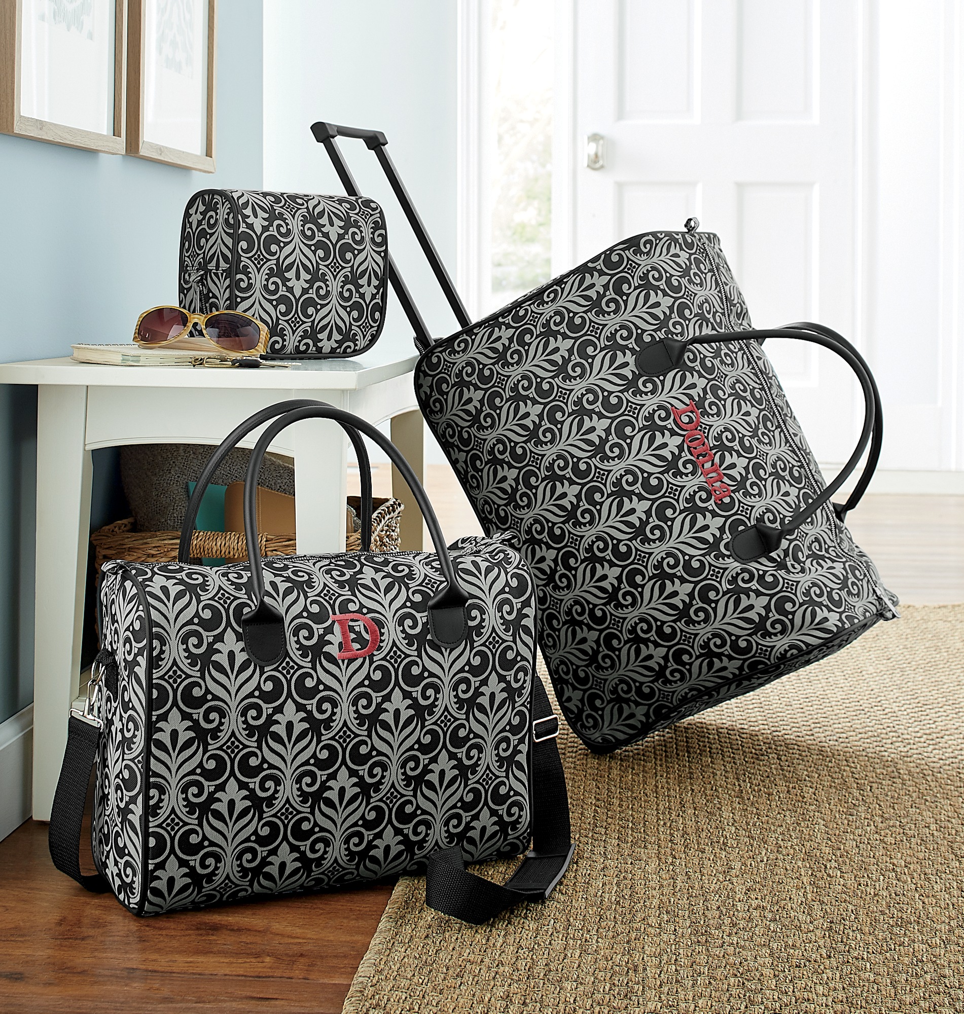 personalized luggage sets