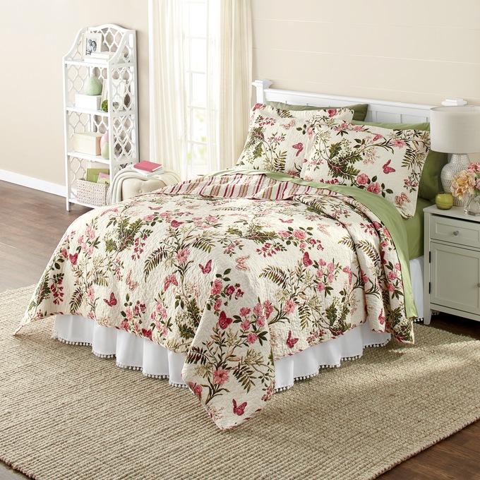 Jardin Oversized Quilt, , large
