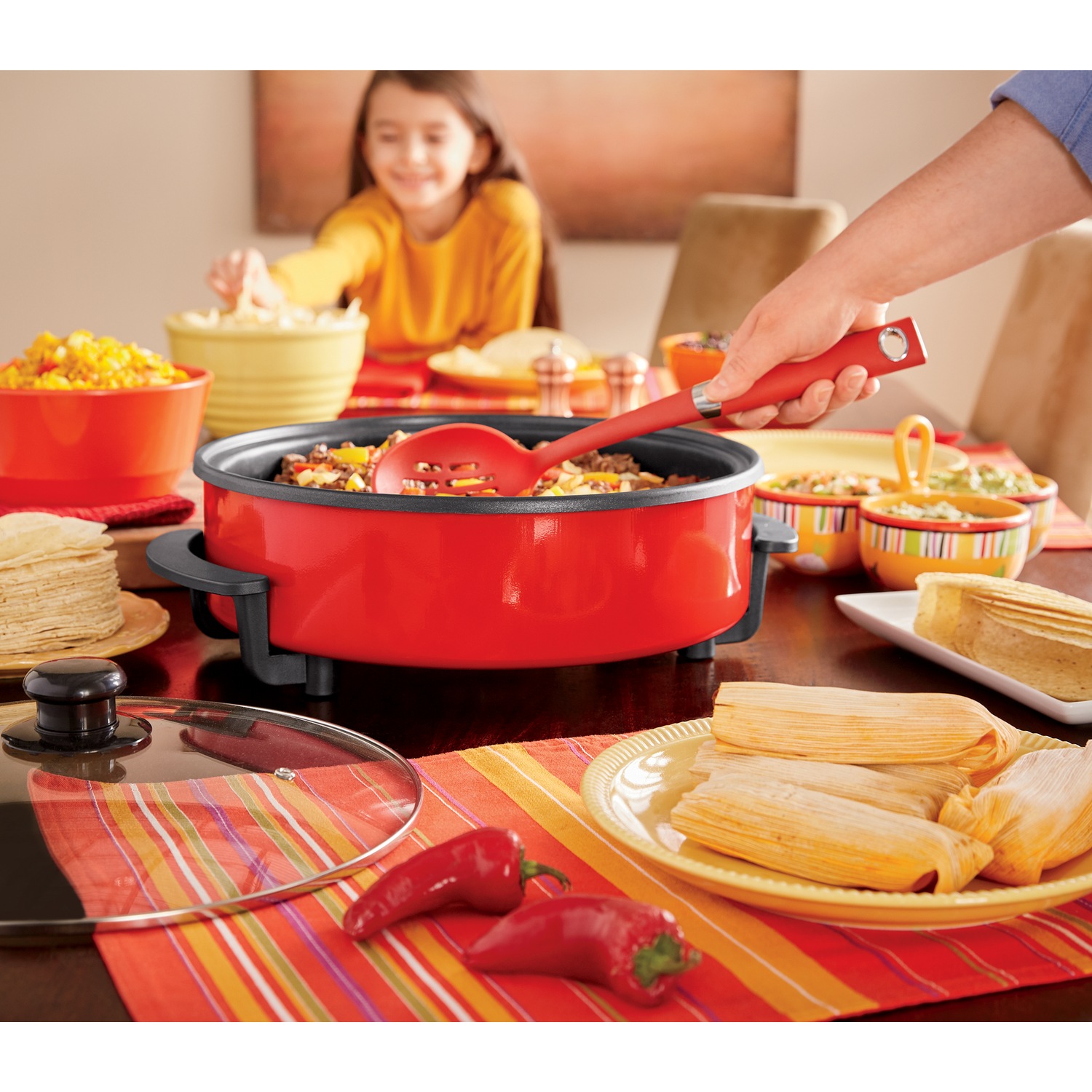 Ginny's 14" Family Skillet Country Door