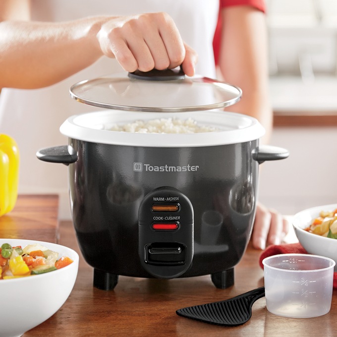 Toastmaster 10-Cup Electric Rice Cooker (5 cups uncooked), Black, TM-101RCCN