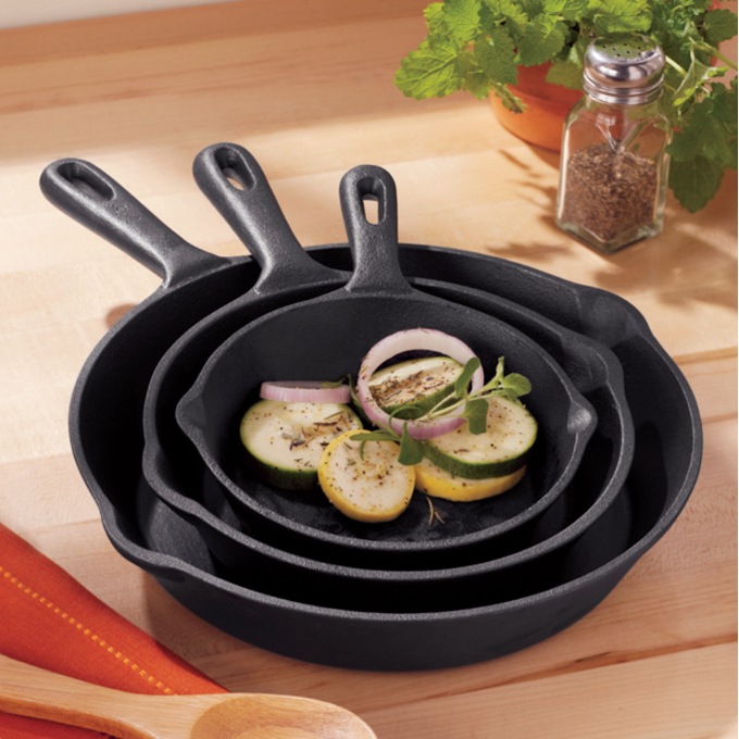 Pre-Seasoned Cast Iron Cook Set 6 Piece Set - Stansport