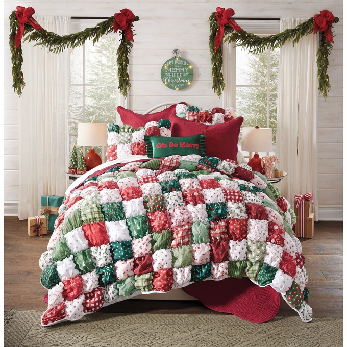 Holiday Oversized Puff Quilt, , large
