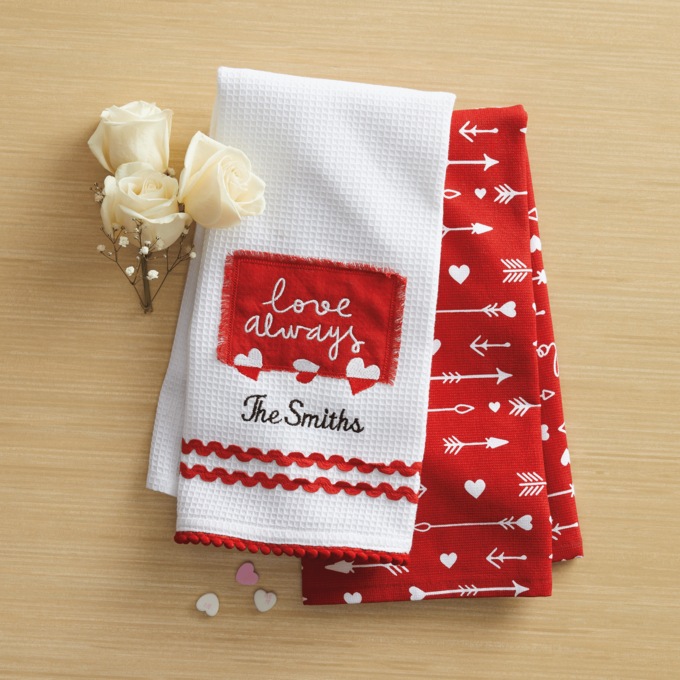Personalized Set of 2 Seasonal Kitchen Towels, , large