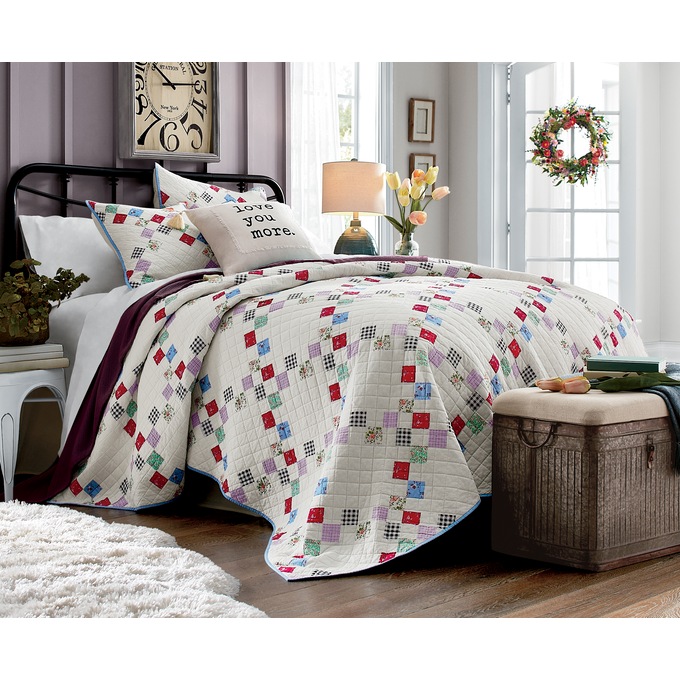 Maisie Sham, , large