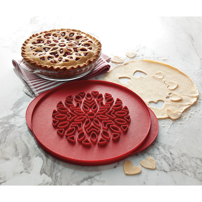 Nordic Ware Lattice & Hearts Pie-Top Cutter