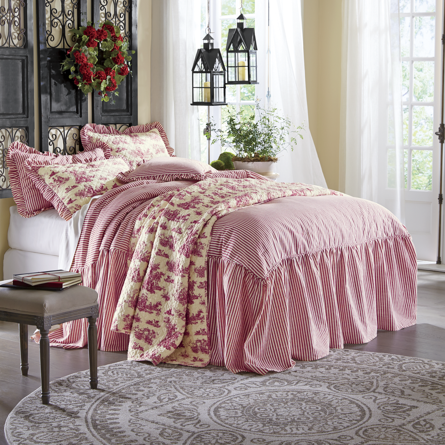 Toile quilt shop