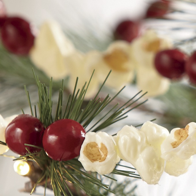 Our Hopeful Home: How To Age Faux Farmhouse Popcorn & Cranberry Garland