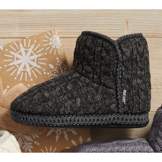 Muk luks 2025 leigh bootie slippers