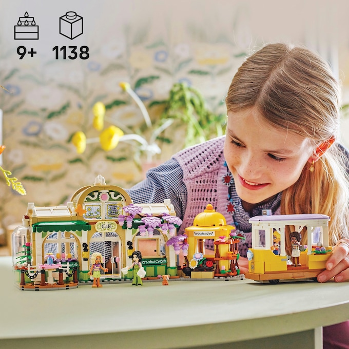 LEGO Friends Plant Caf&eacute; & Flower Shop, , large