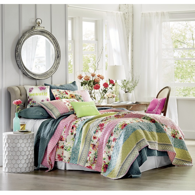 Jessica Simpson Boho Garden Quilt Country Door