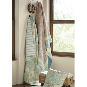 Palisades Oversized Quilt, , large