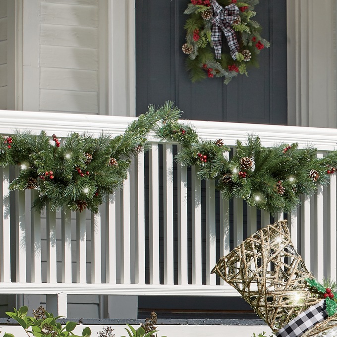 Prelit Led Garland Country Door
