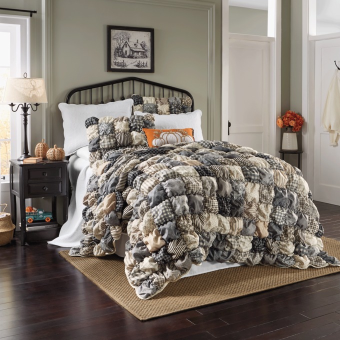 Farmhouse Puff Oversized Quilt in Neutral Shades and Coordinating Sham, , large