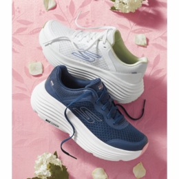 Skechers Women&#39;s Max Cushioning Endeavor Lace-Up, , large